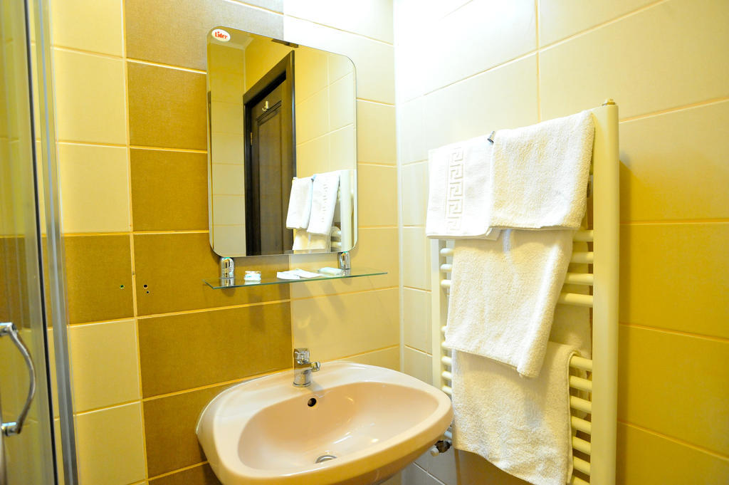 Pensiunea Novis Iasi Phòng bức ảnh