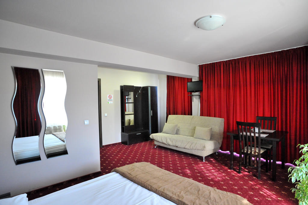 Pensiunea Novis Iasi Phòng bức ảnh